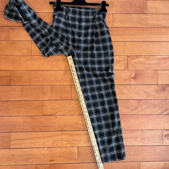 Sz XS Ultra Highrise Pants Black and White Check - Picture 6 of 9